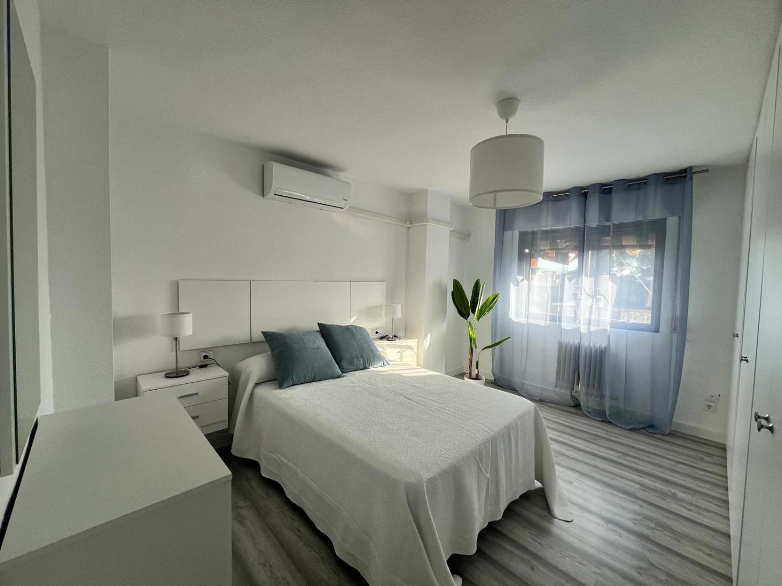 H&H Apartamento Azucena, Parking Gratis Гранада Екстериор снимка